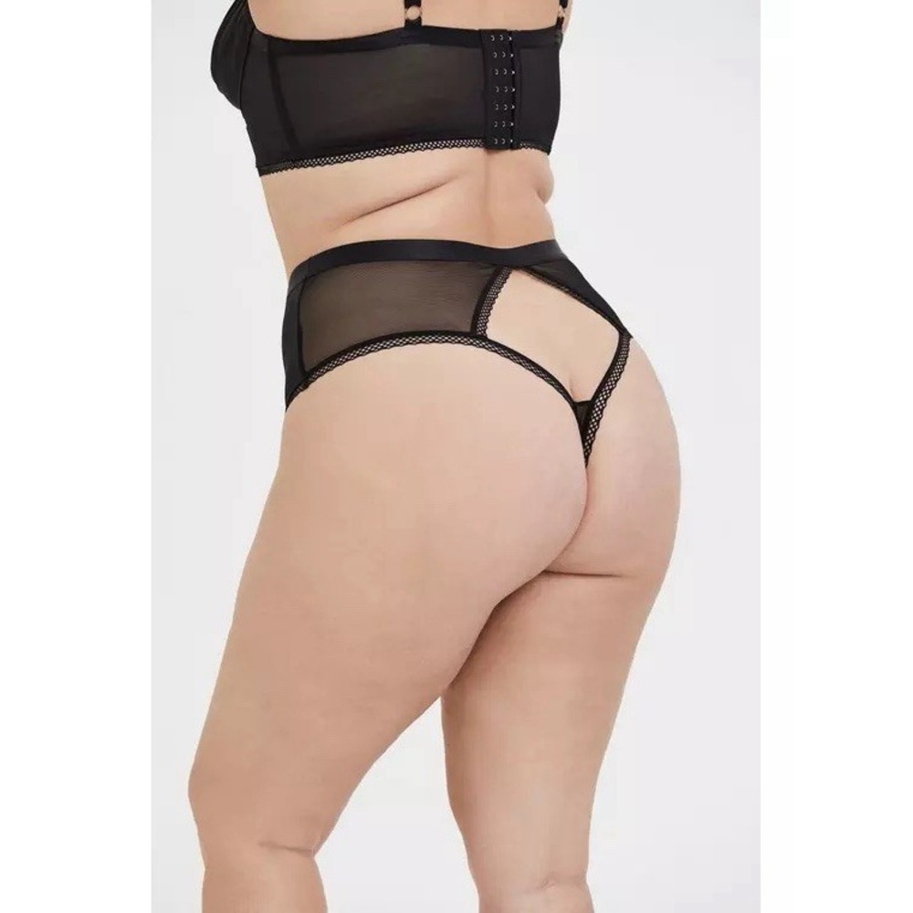 Torrid Size 4 4X Black Picot Mesh High Leg Thong Keyhole Strappy NWT 2020 HTF